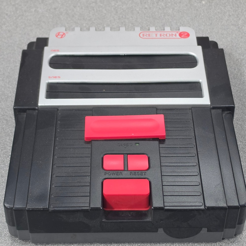 Hyperkin Retron 2 Console Black Excellent Dual NES SNES System Read
